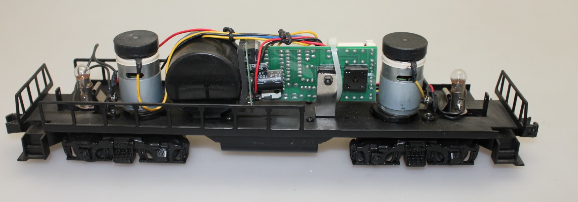 (image for) Complete Chassis - Universal ( O scale GP9 )